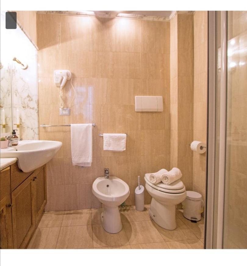 Lovely Apartments In City Centre "Third Floor, Without Elevator" Rzym Zewnętrze zdjęcie